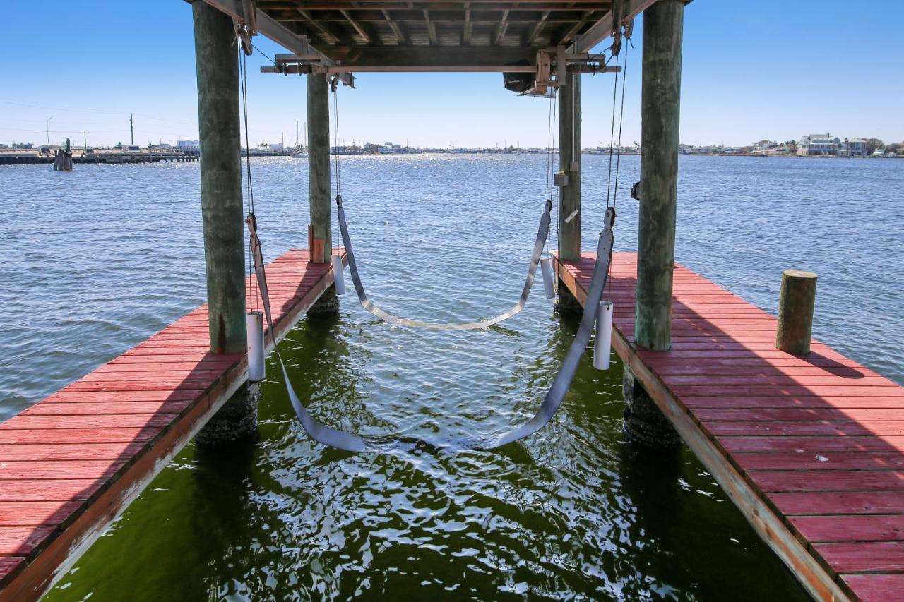 Pool Days And Dock Nights Βίλα Γκάλβεστον Εξωτερικό φωτογραφία